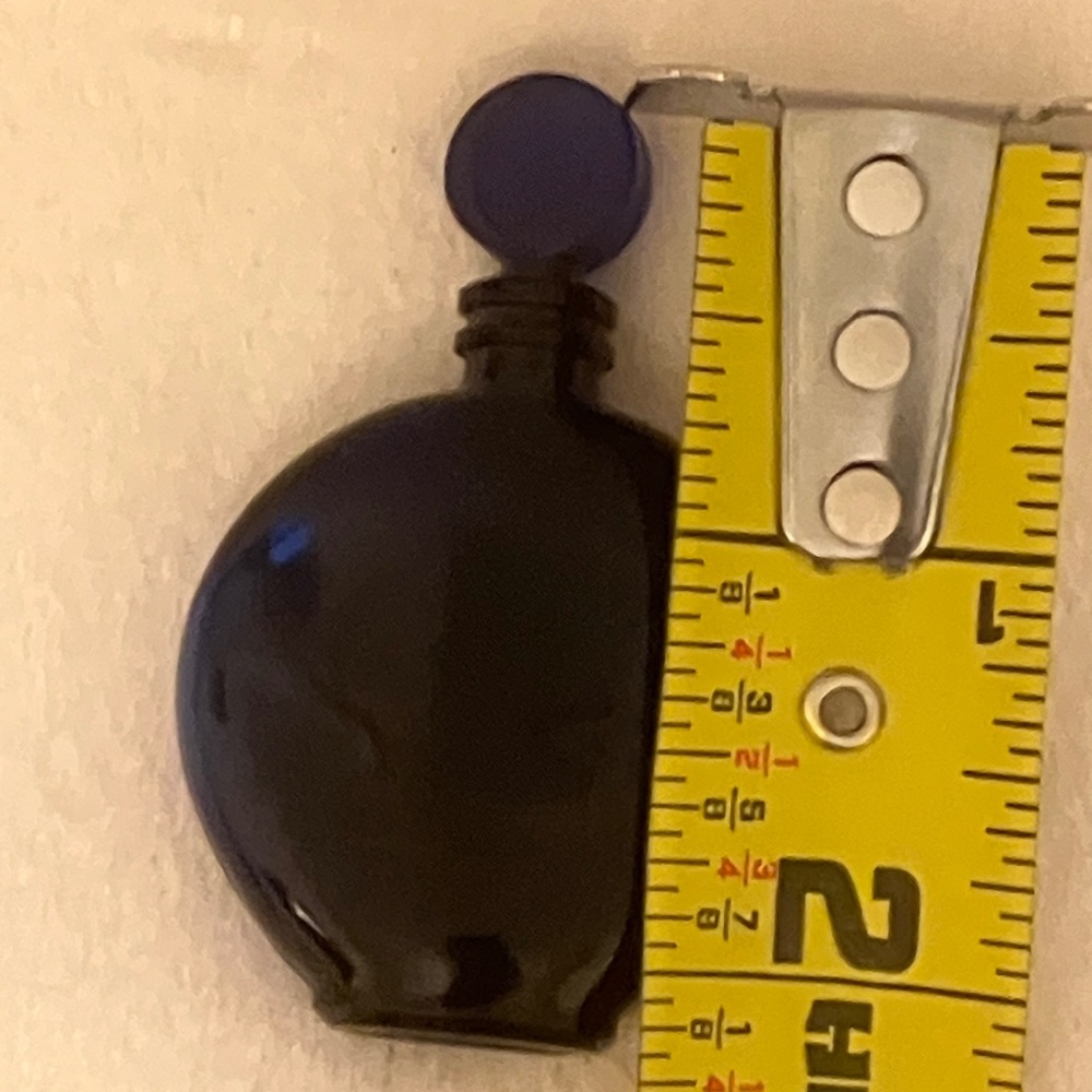 Worth Dans La Nuit Glass Art Deco Bottle Deep Cobalt Blue - 1/4 oz - Picture 5 of 5
